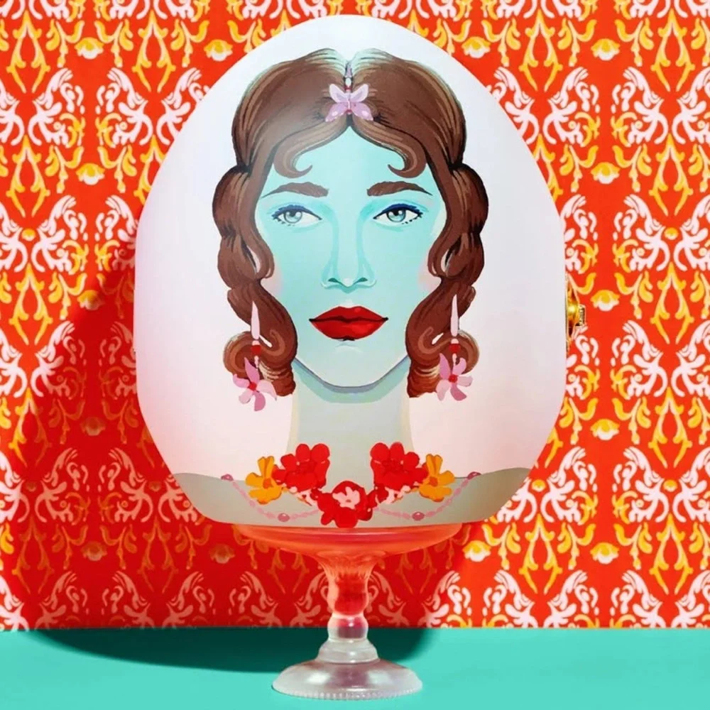 Sephora x Drunk Elephant - Holiday 2021 Collectable Egg Storage Container